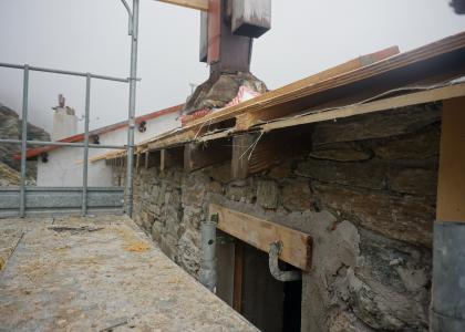 Particolare del sopralzo